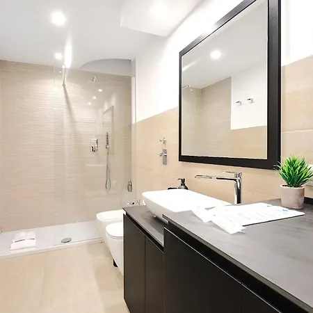 Babi San Marco In Brera * 밀라노