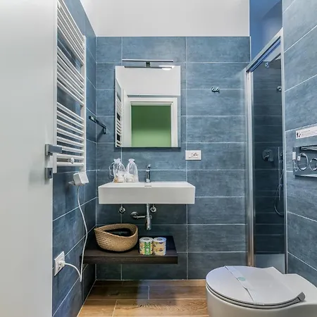 City Living Bilocale Molto Vicino A Stazione Centrale Apartman