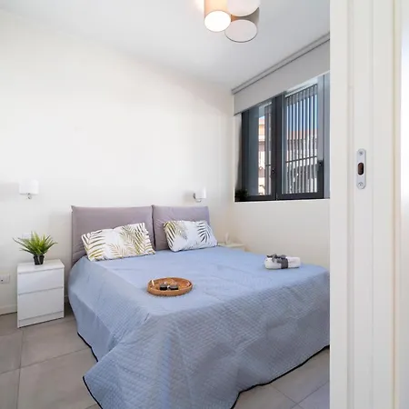 Ihost - Monviso 41 * Milano