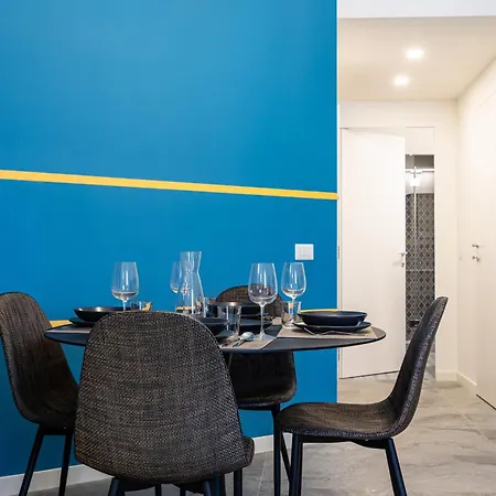 Apartment 5' From Metro Lima, Design *