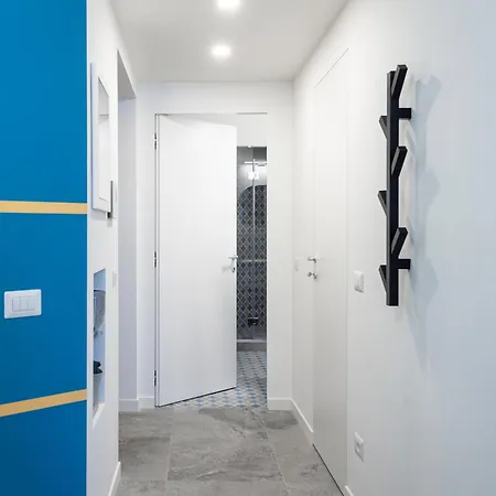 Appartement 5' From Metro Lima, Design
