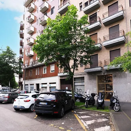 Primopiano - Roncaglia Apartment Milan