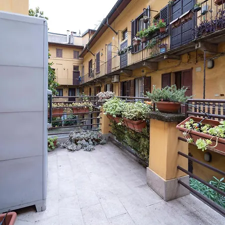 Terrace - Center - Duomo Apartment Milan