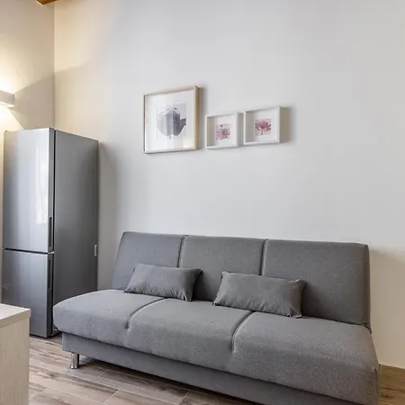 Santa Giulia Suite - 15Min From Duomo - Rogoredo Fs * Milánó