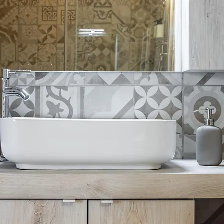 Santa Giulia Suite - 15Min From Duomo - Rogoredo Fs Lägenhet