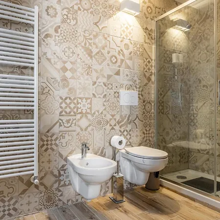 Santa Giulia Suite - 15Min From Duomo - Rogoredo Fs