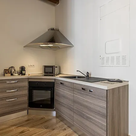 Santa Giulia Suite - 15Min From Duomo - Rogoredo Fs Milano