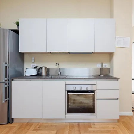 Guesthost - Missori & Bocconi Renovated *