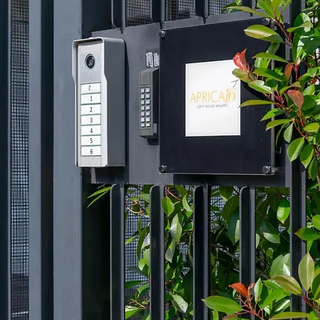 Aprica16 Loft House Apartment Mailand