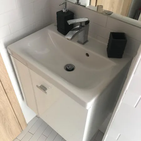 Bright 21 Station * מילאנו