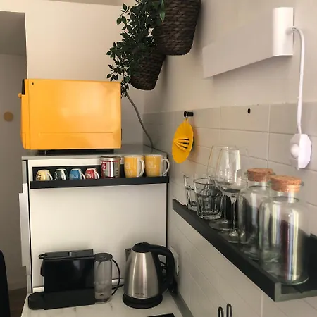 Bright 21 Station * מילאנו