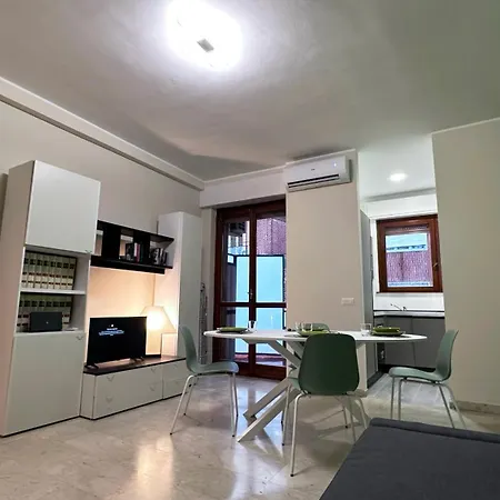 Atene House Apartment