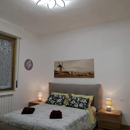 Naviglio Grande Milano