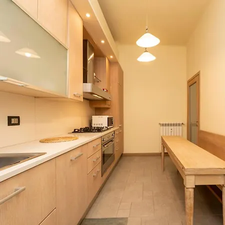 Citta Studi - 15 Minutes From Duomo Apartment