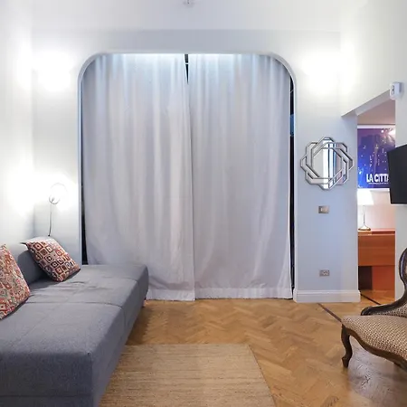 Apartment Primopiano - Piazza Napoli *