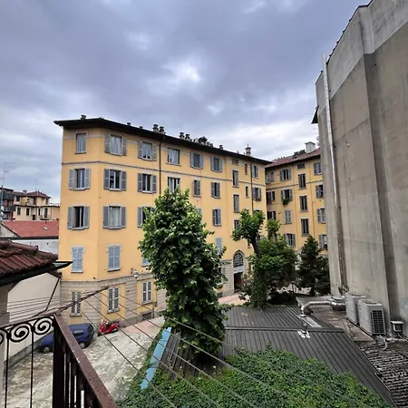 Bilocale Mansardato Farini Апартаменты *