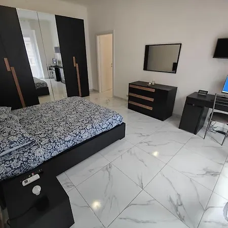 Apartment Bilocale Ristrutturato *