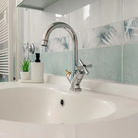 Apartment Broggi Buenos Aires-porta Venezia By Halldis