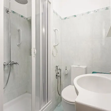 Apartment Broggi Buenos Aires-porta Venezia By Halldis *