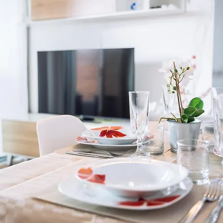 Modern & Luxury Loft - Book Now, *