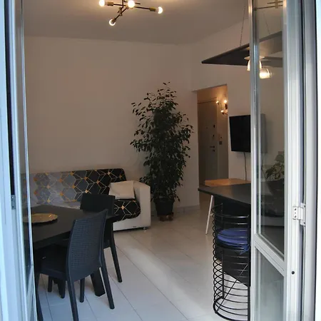 Appartement Portello Flat With Balcony *