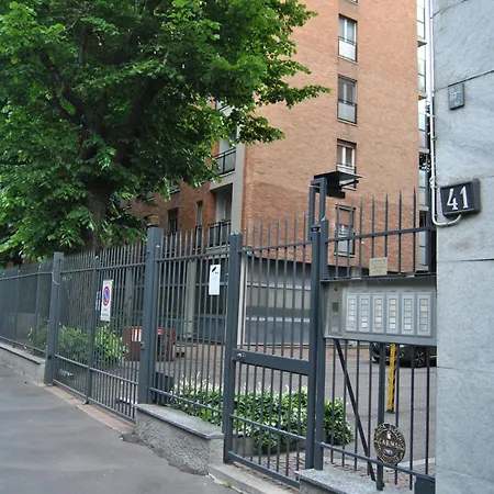 Appartement Portello Flat With Balcony *