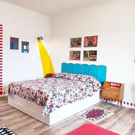 Dada - Via Tortona * Milão