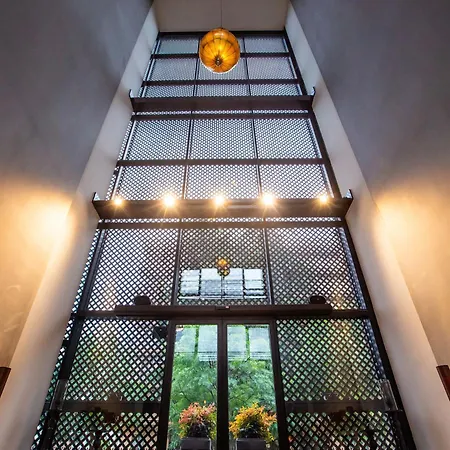 Milan Suite Hotel Hotel 4*