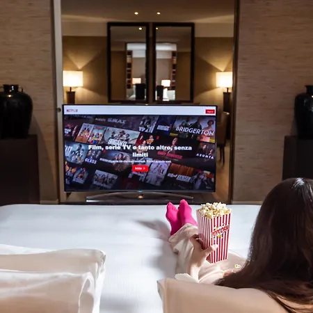 Milan Suite Hotel Милан