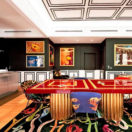 Toiletpaper Living *