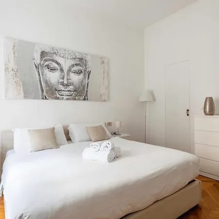 Apartment Exclusive 4 Bedrooms In Brera