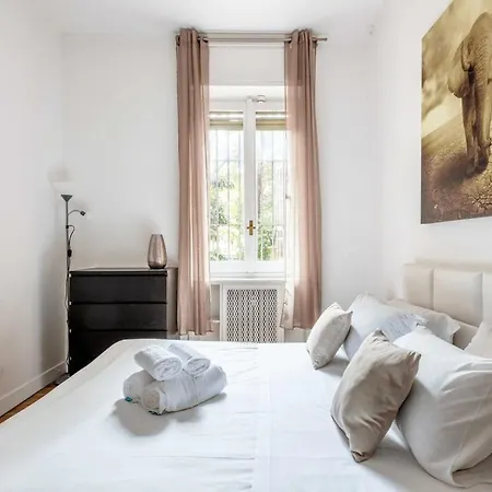 Exclusive 4 Bedrooms In Brera