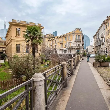 Apartment Exclusive 4 Bedrooms In Brera *