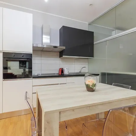 Apartment 2 Con 2 Bagni Privati - De Angeli *