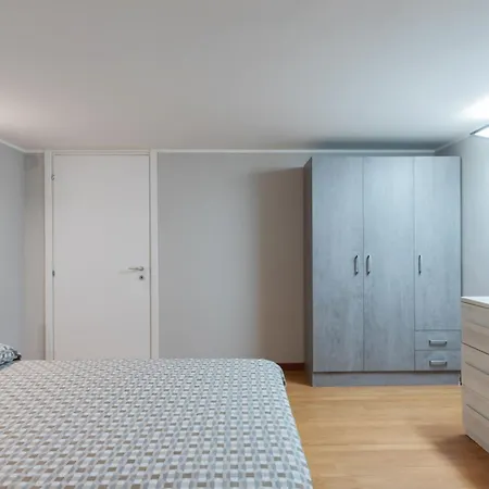 2 Con 2 Bagni Privati - De Angeli * Milan