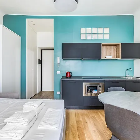 2 Pax San Raffaele Apartment *