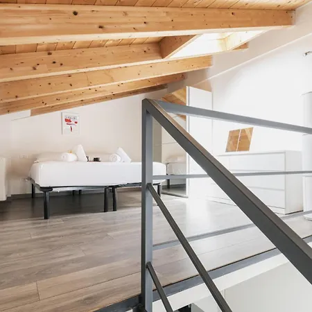 Easylife- Su Due Livelli Su I Navigli Apartment *