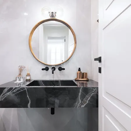 Easylife - - Medici 5 P3s - Duomo Appartement *