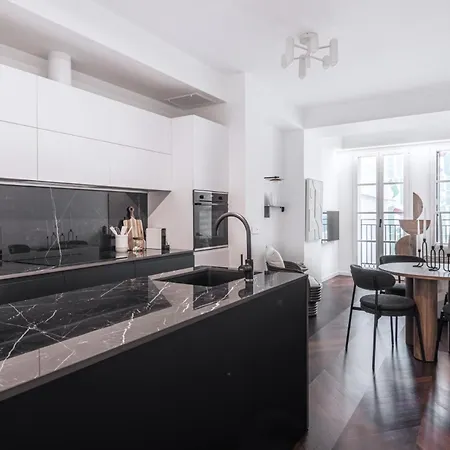 Easylife - - Medici 5 P2s - Duomo Apartament