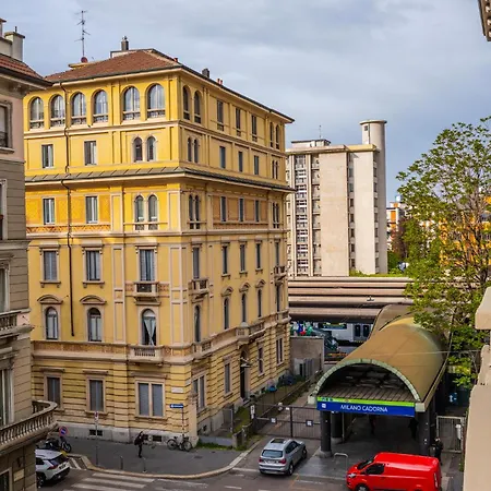 Apartment Modern 3-room Flat - Near Metro & Park Milan