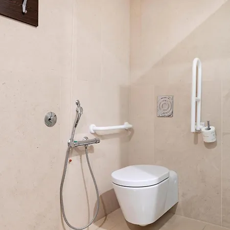 Hotel Station 3*