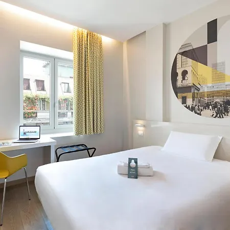 Station Hotel