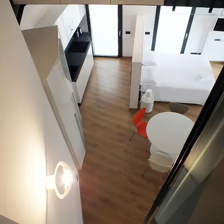 Hotel apartamentowy Bb Isola Mediolan