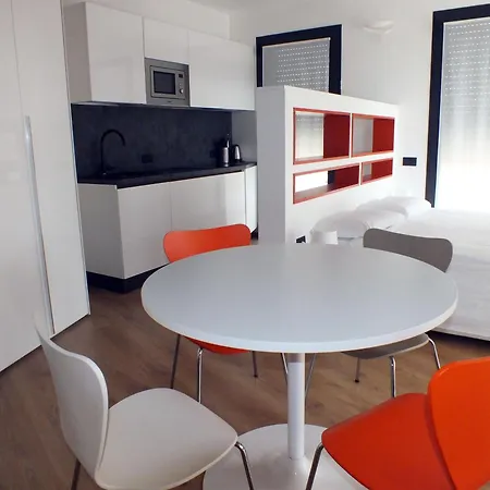 بي بي هوتلز إيزولا الفندقية بالخدمة الذاتية ميلان