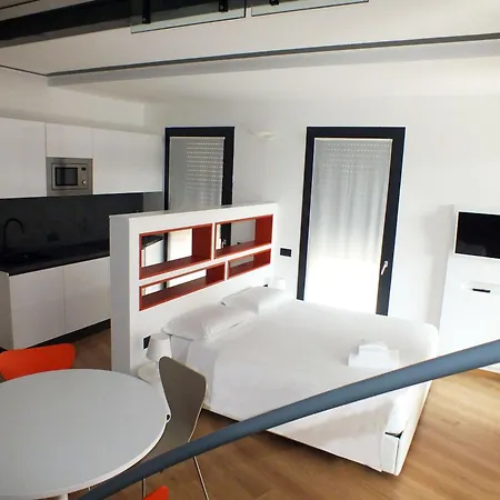 Bb Isola 4* Μιλάνο