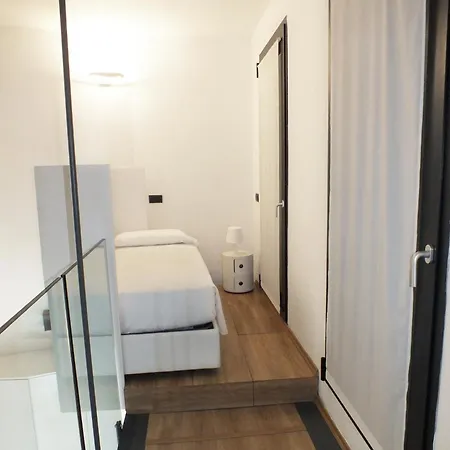 بي بي هوتلز إيزولا الفندقية بالخدمة الذاتية