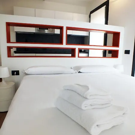 Ξενοδοχείο με διαμερίσματα Bb Isola