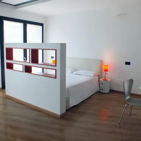Hotel apartamentowy Bb Isola Mediolan