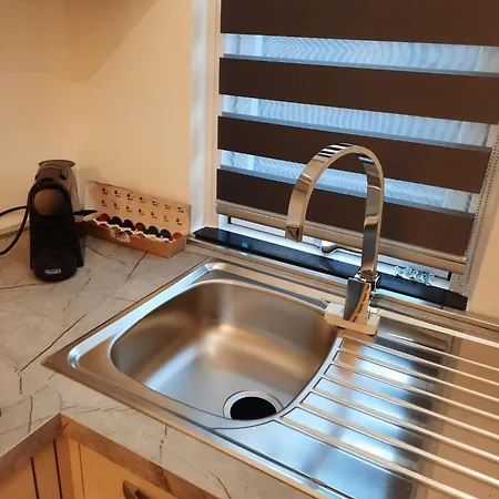 N&ghomesweethome Raffaelloelegante Ideale Affari *