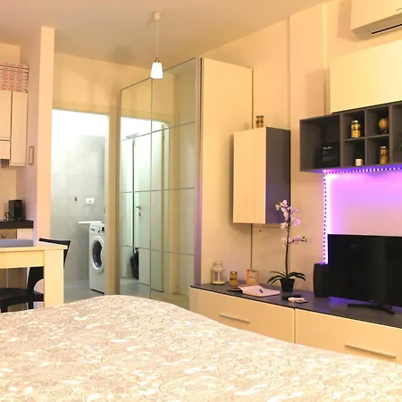 Yr - Navigli Apartamento *